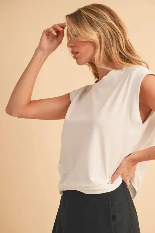 T-Shirts Trendsi Aemi+Co Women's White Tank Top Large