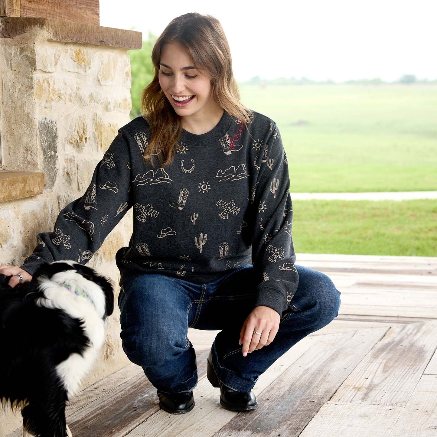 Sudadera de cuello redondo esencial Ariat para mujer