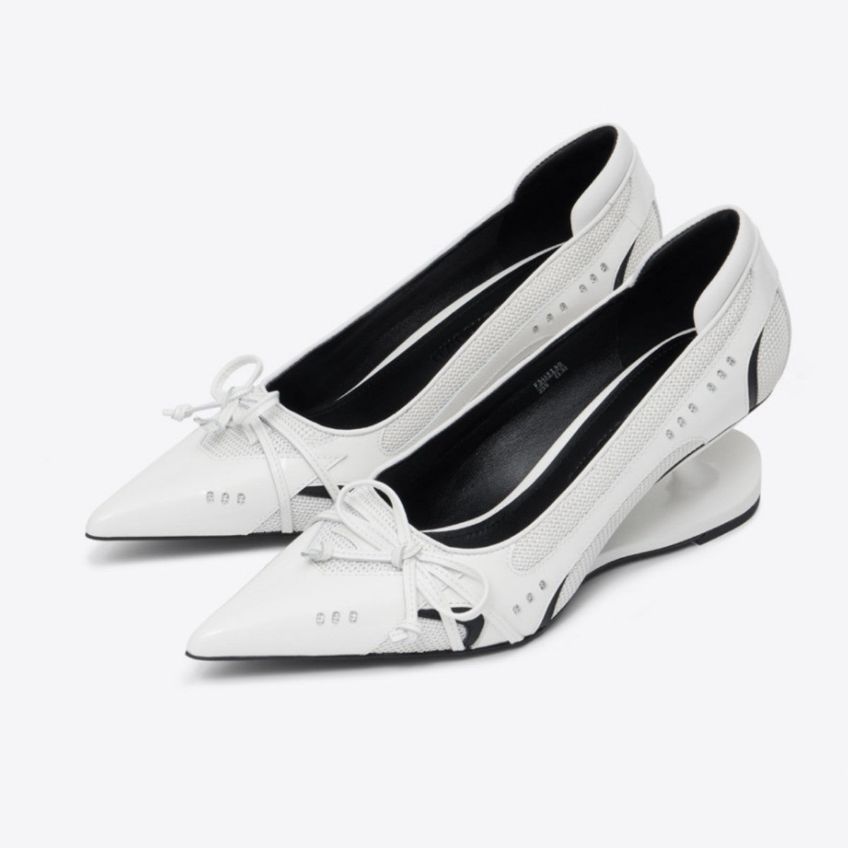 Retro Pointed-Toe Heels with Sculptural
