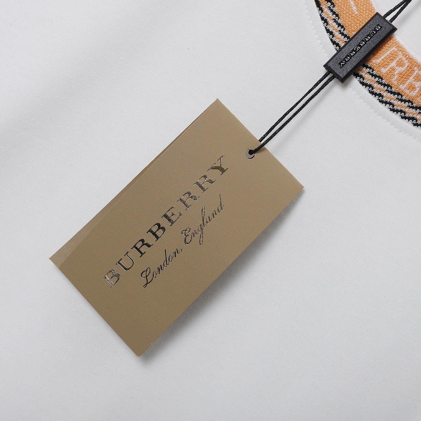 Burberry T-Shirt Without Collar 'White & Beige'