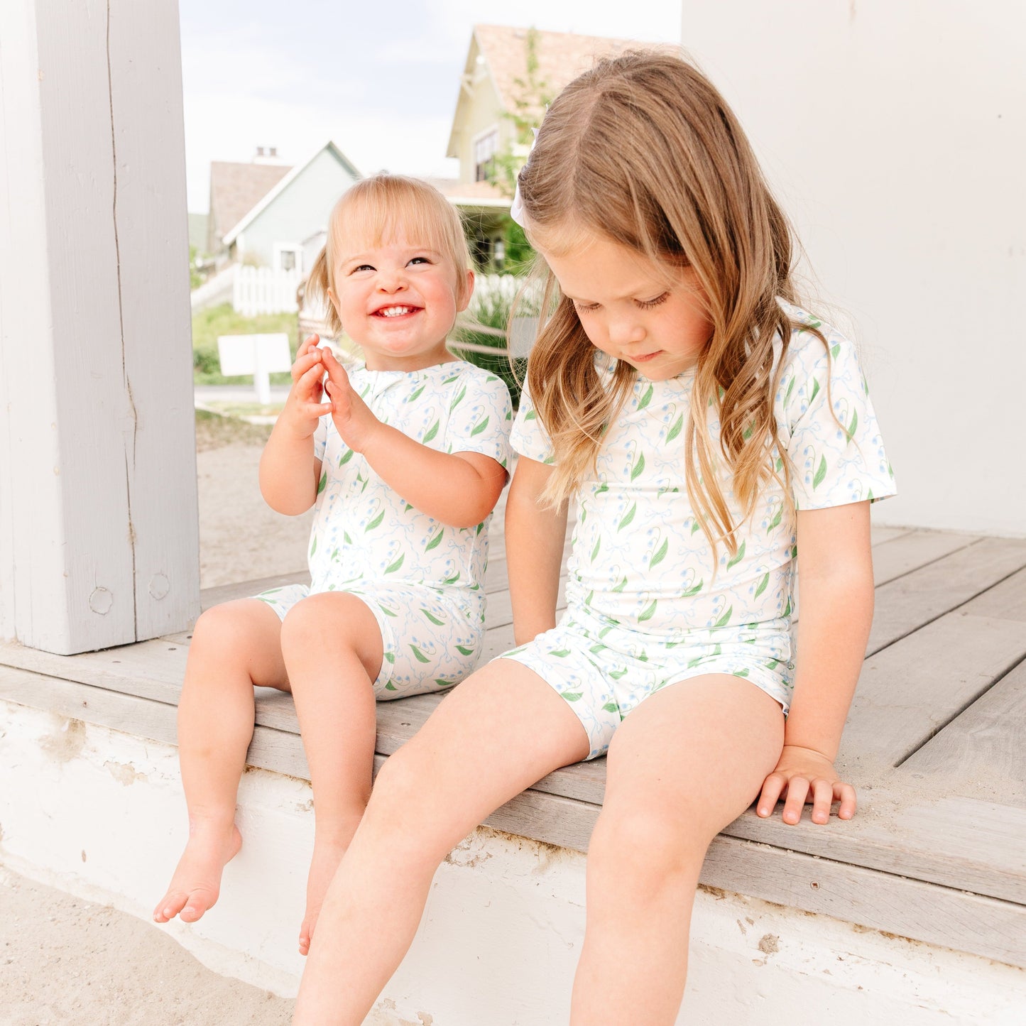 Conjunto de Pijama de Bambú para Niños Pequeños de Manga Corta y Pantalón Corto Bluebell Bows