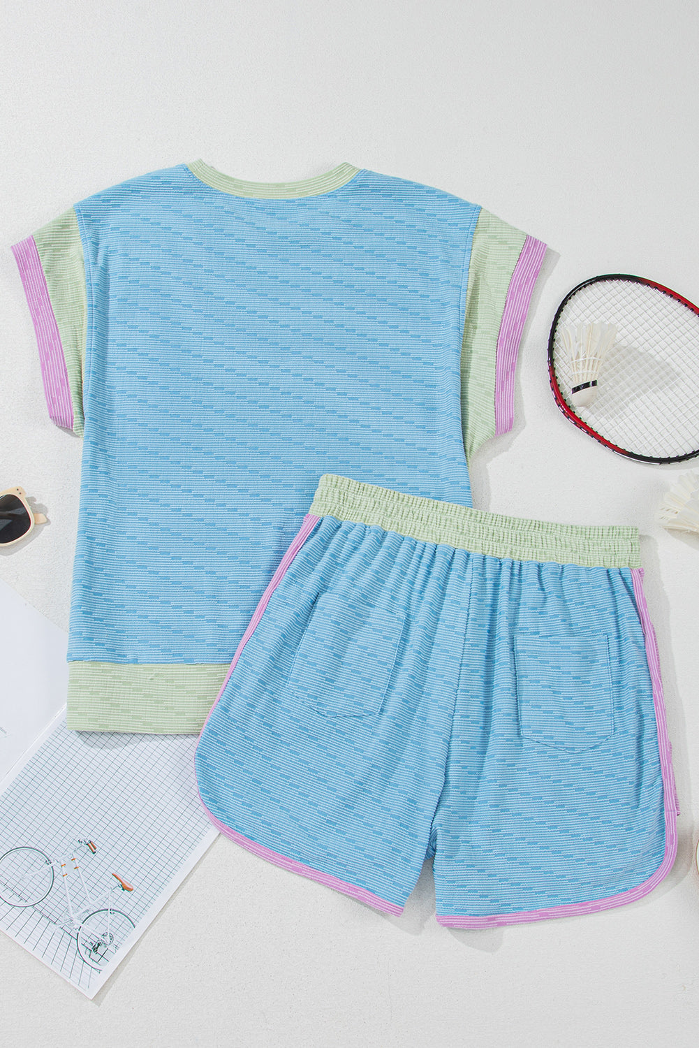 Conjunto de blusa sin mangas y shorts color block azul Beau