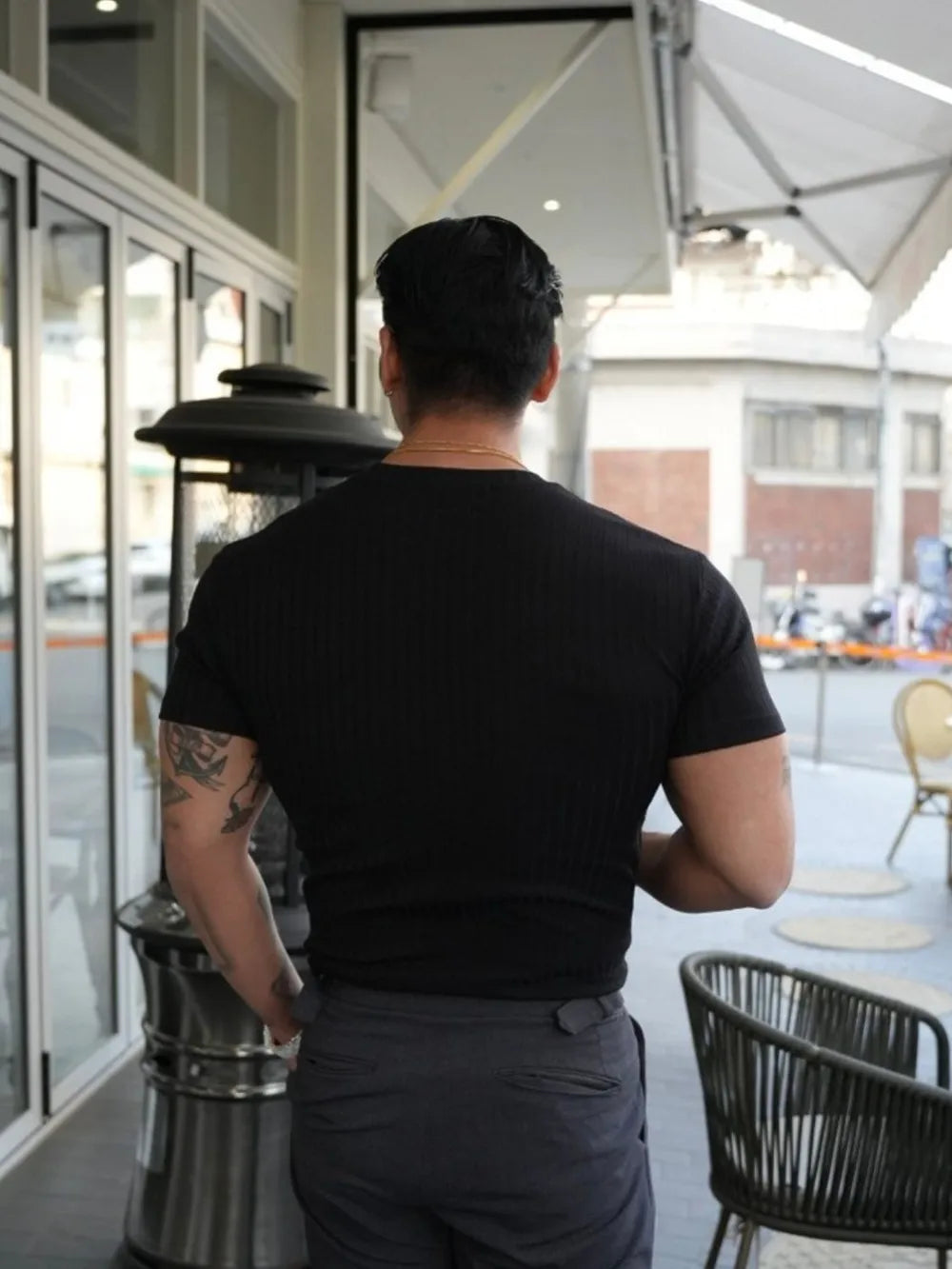 Camiseta de manga corta y cuello redondo de talla grande para hombre