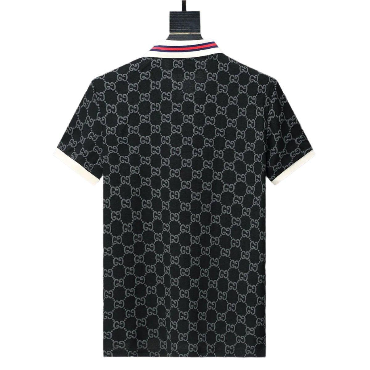Gucci Black T-shirt with a collar