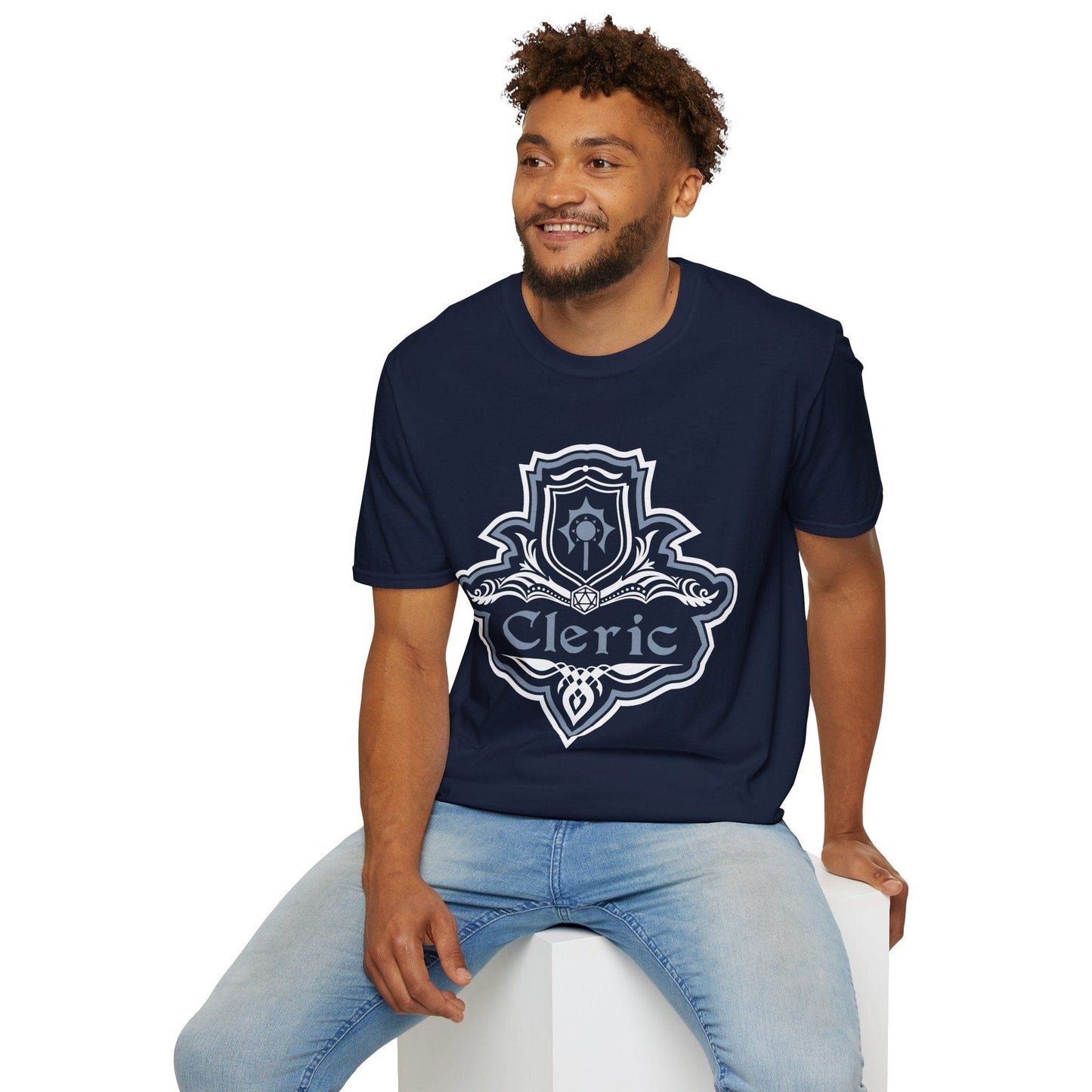 Camiseta con el elegante emblema de la clase Clérigo de D&D