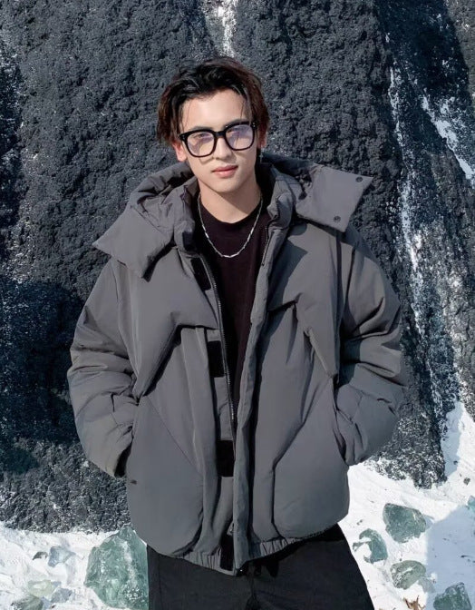 The Trend Of Young Students Wearing Loose Bread Jackets With Love