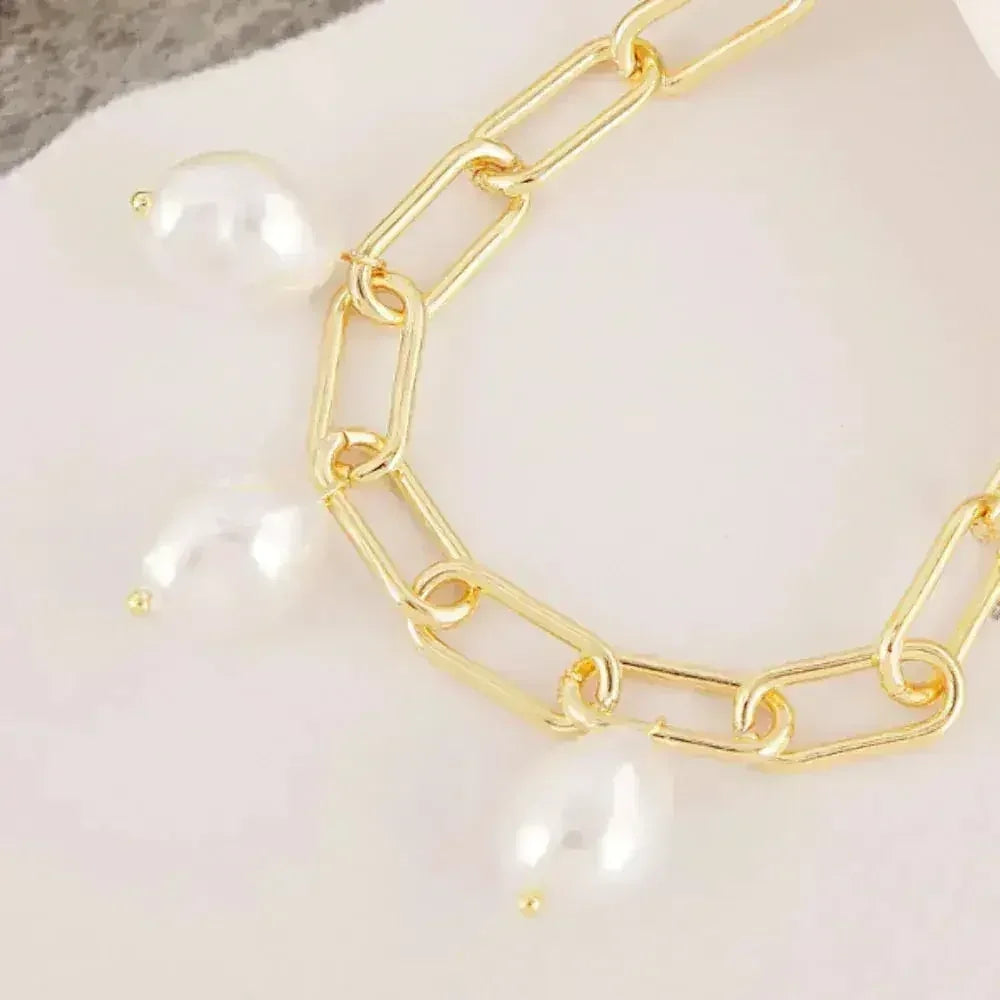 Gold Link Bracelet with Faux Pearls – Elegant Women's Jewelry