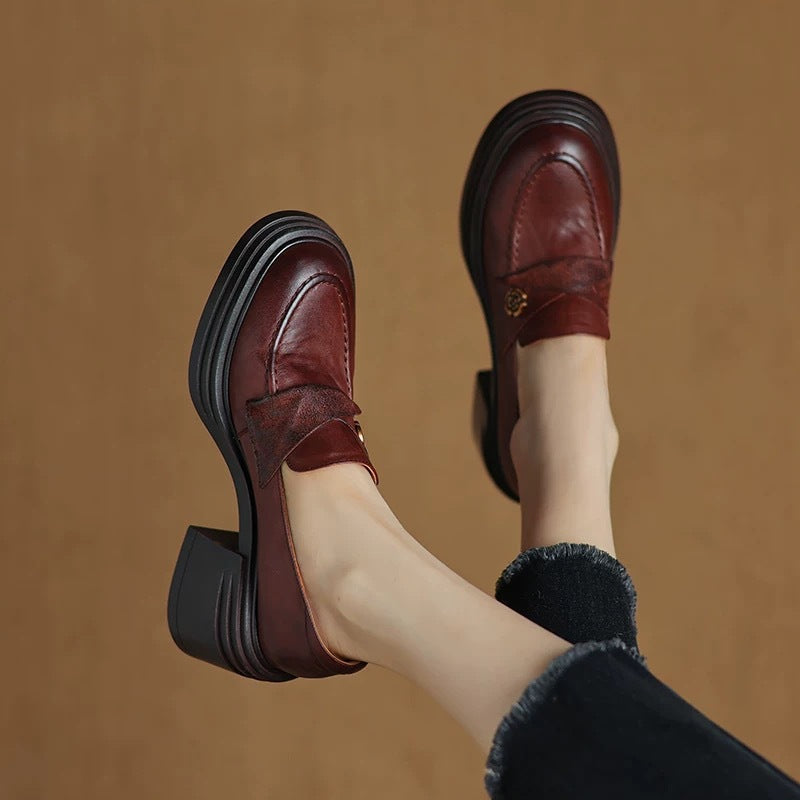 Zapatos de tacón grueso de cuero vintage para mujer – Estilo retro