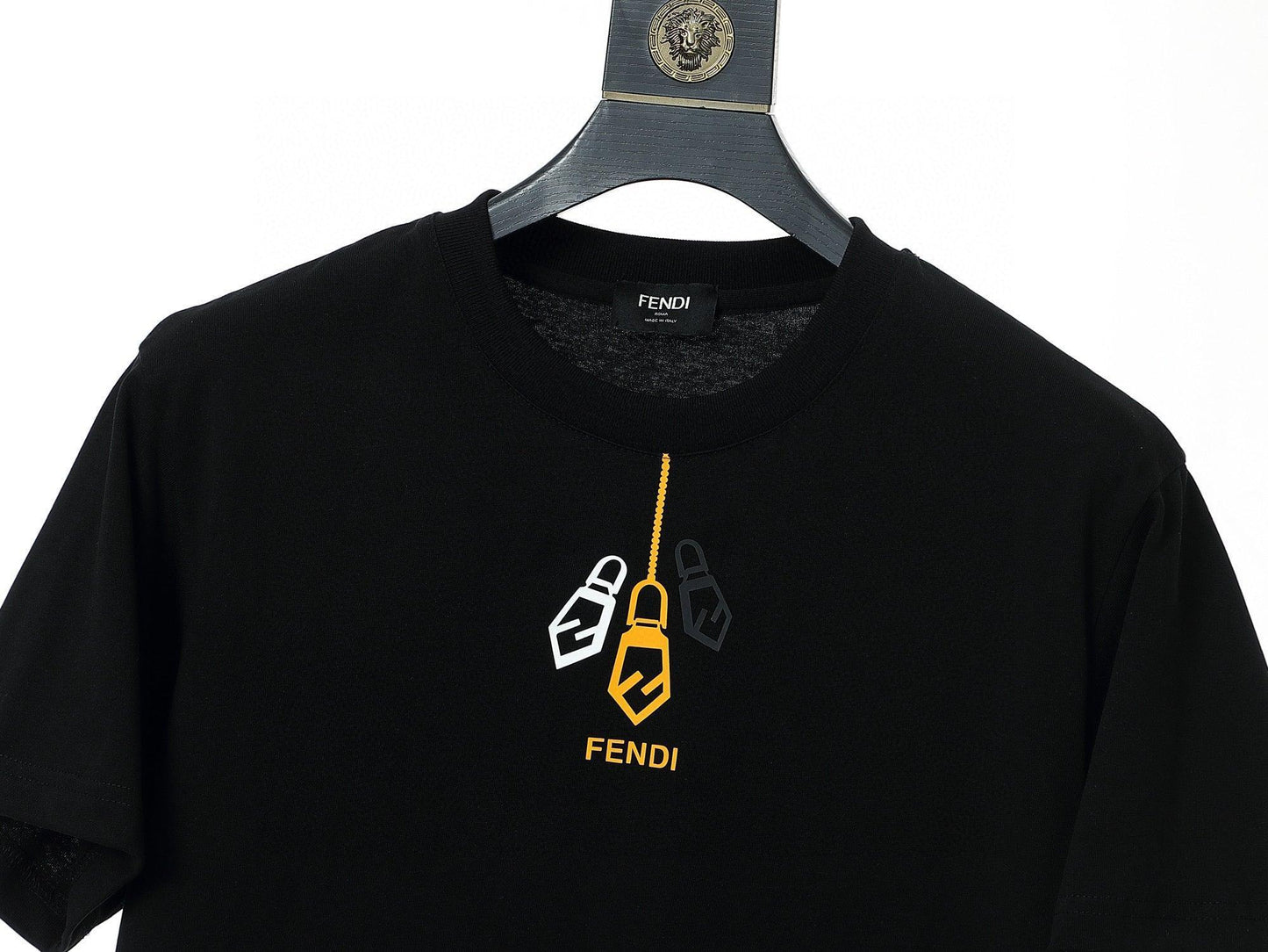 Fendi T-Shirt without Collar 'Black'