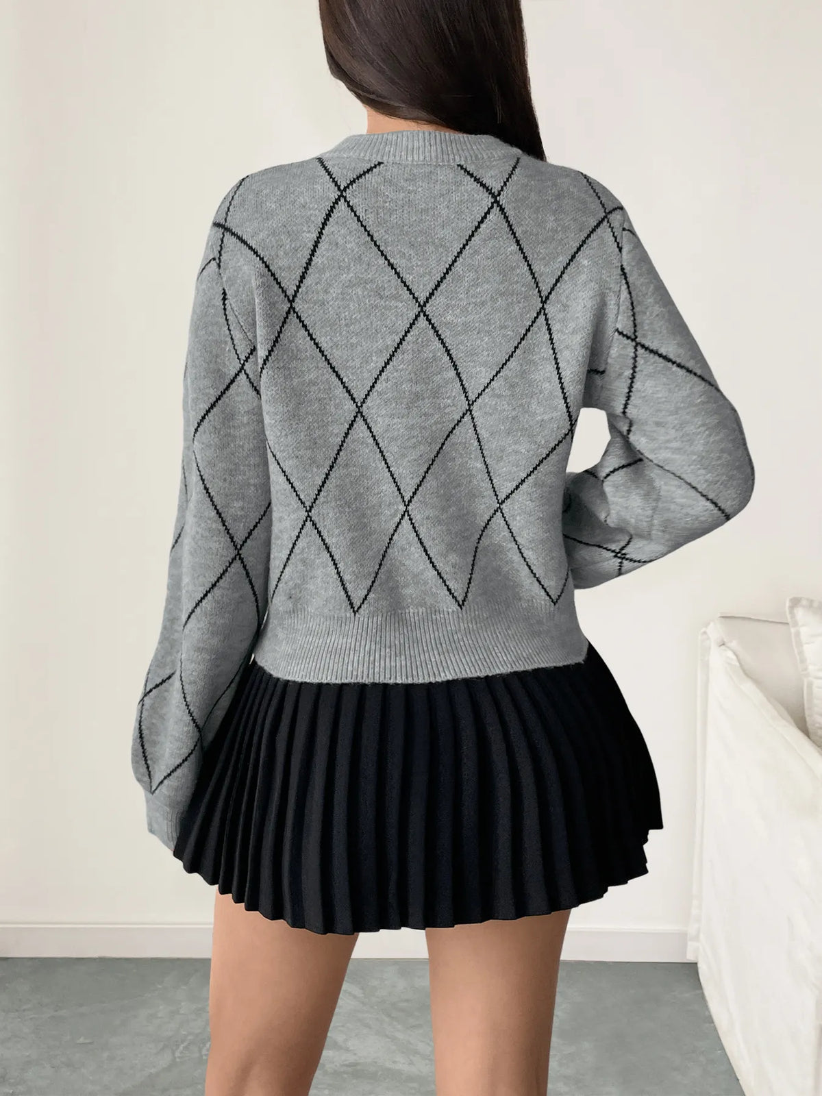 Diamond Pattern Bow Detail Sweater