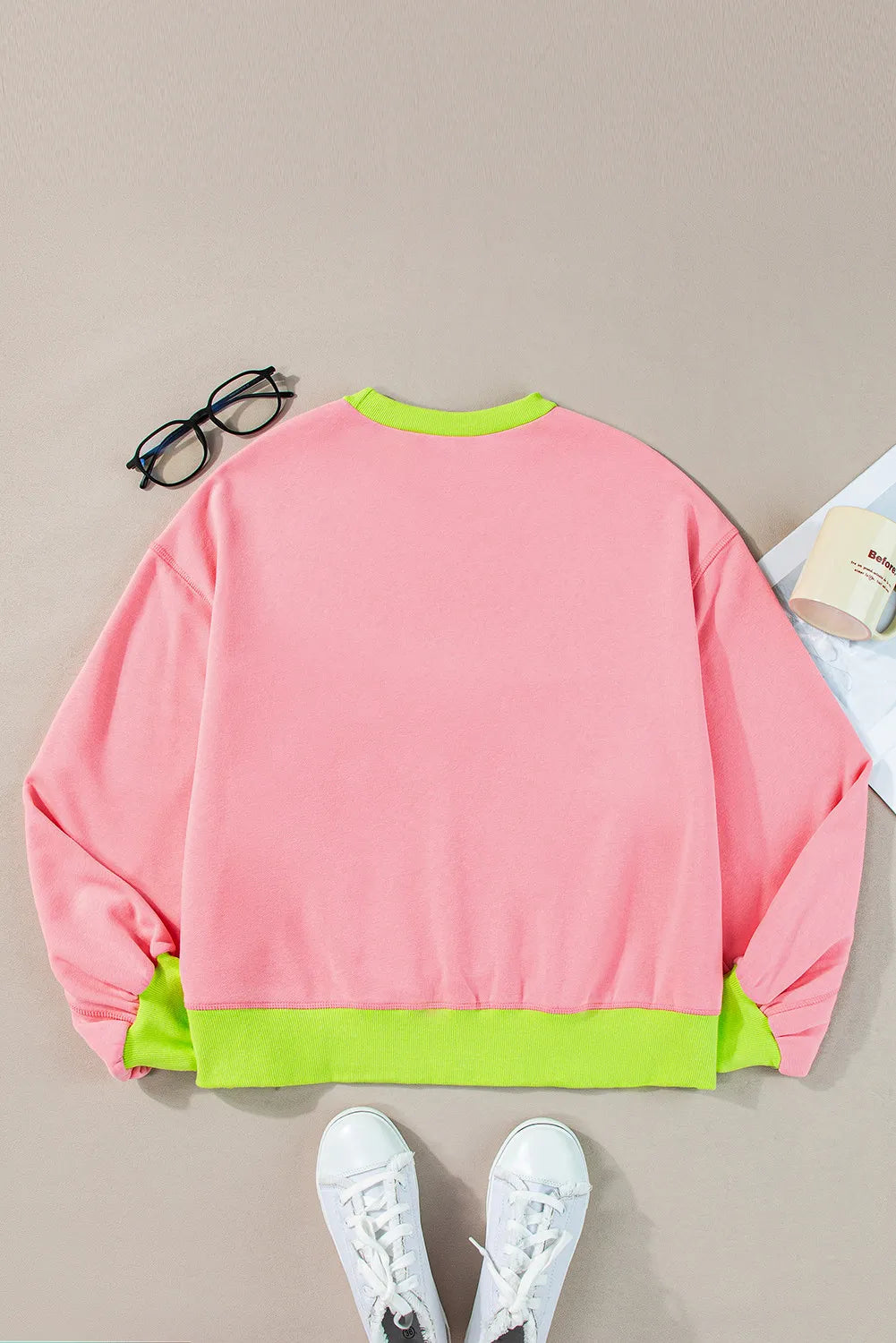 Sudadera de cuello redondo con manga larga y estampado de letras