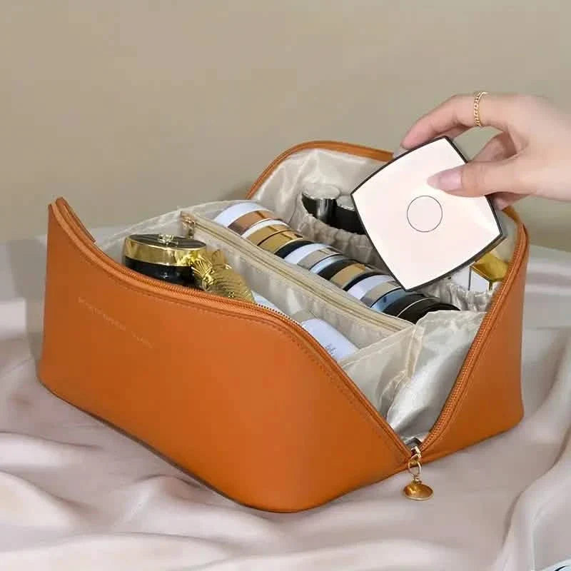 Minimalist Makeup Zipper Pouch