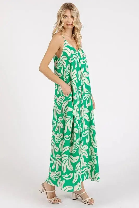 Maxi Dress - Printed V-Neck with Pockets - Summer Casual