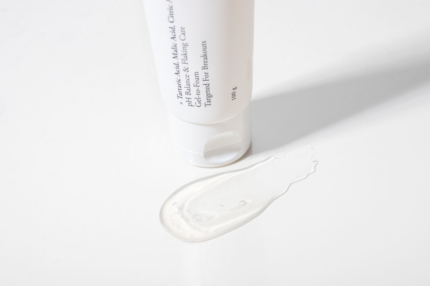 PETITFEE Clarifying AHA Gel Cleanser 100g