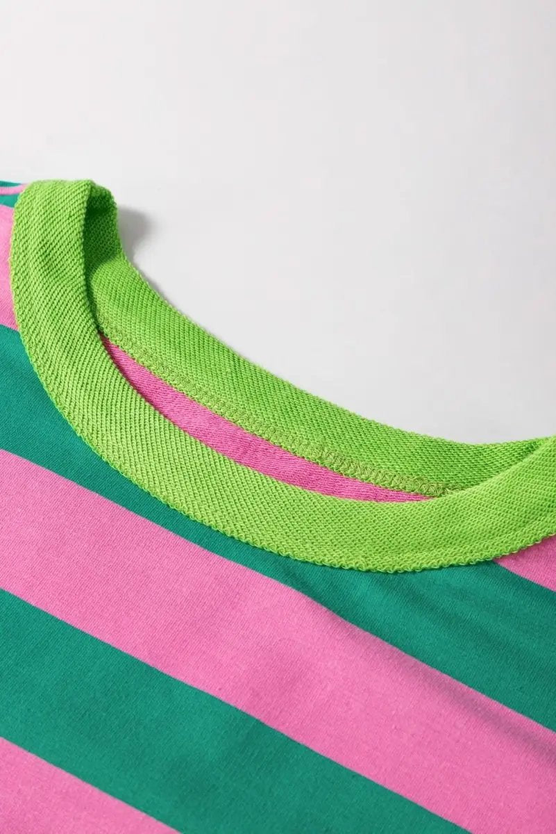 Sweatshirts & Hoodies Women's Sweatshirt - Pink Star Graphic - Casual & Comfortable Pullover