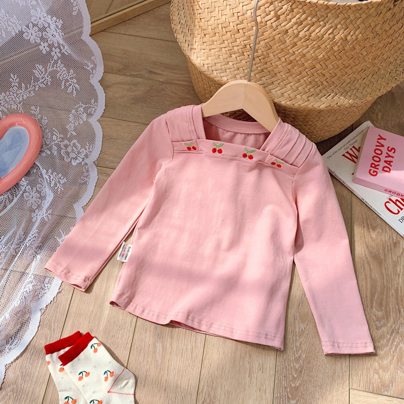 Diseño de otoño niñas Cuello cuadrado Mangas largas Blusa con patrón de bordado de cerezas