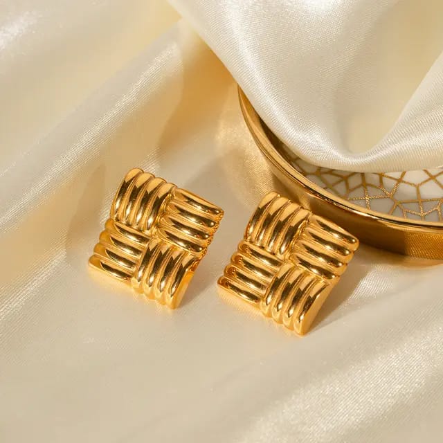 Square Stud Earrings -Bold Geometric & Elegant