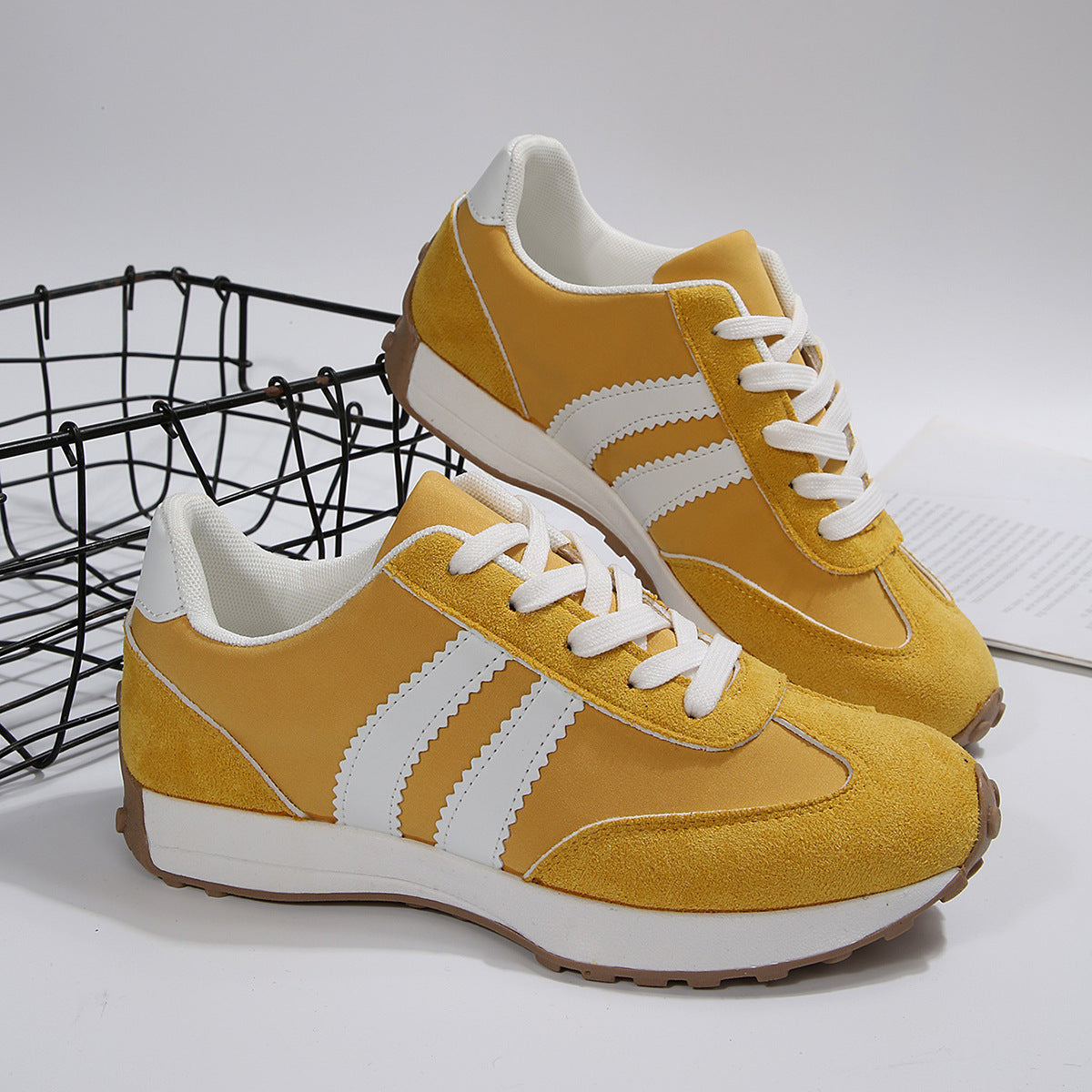 Women's Retro Chunky-soled Casual Sneakers