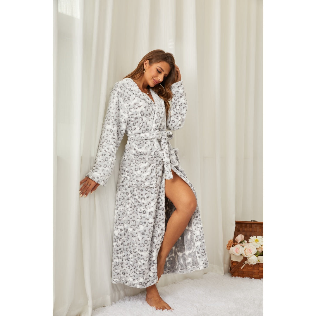 Women's Plus Size Leopard Print Long Flannel Bathrobe