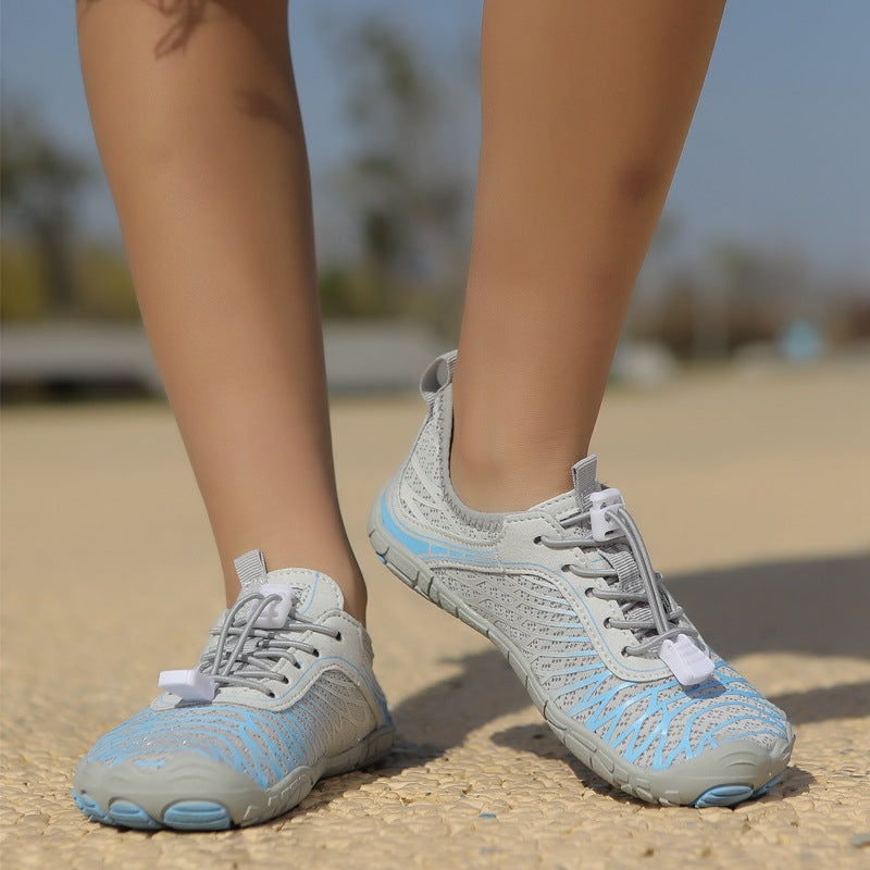 Quick-Entry Stream-Tracking Sneakers