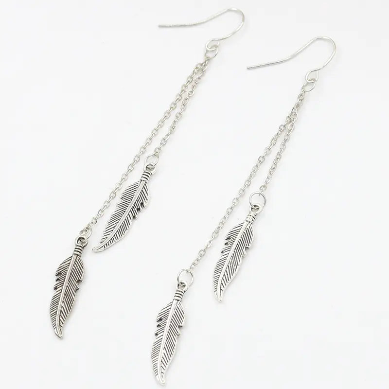 Pendientes de hoja de moda con borla de cadena y plumas