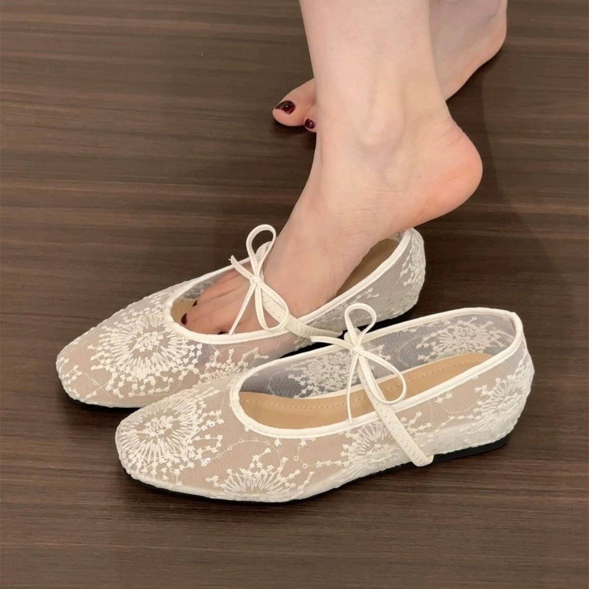 Women's Mesh Square-Toe Mary Jane Pumps