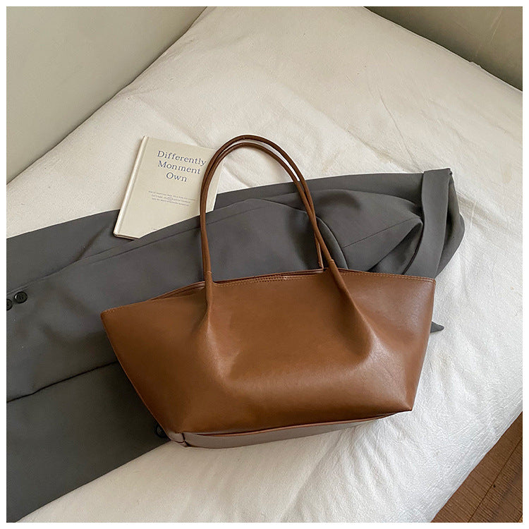 Retro Casual Large-Capacity Shoulder Bag