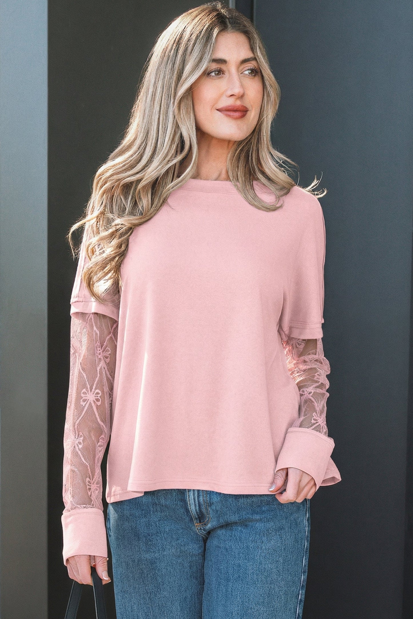 Camiseta de manga larga con retazos texturizados y lazo, color rosa claro liso
