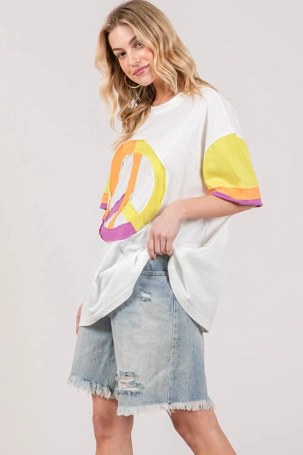 Shorts Trendsi Color Block Peace Tee Women's Casual T-Shirt Soft & Comfy