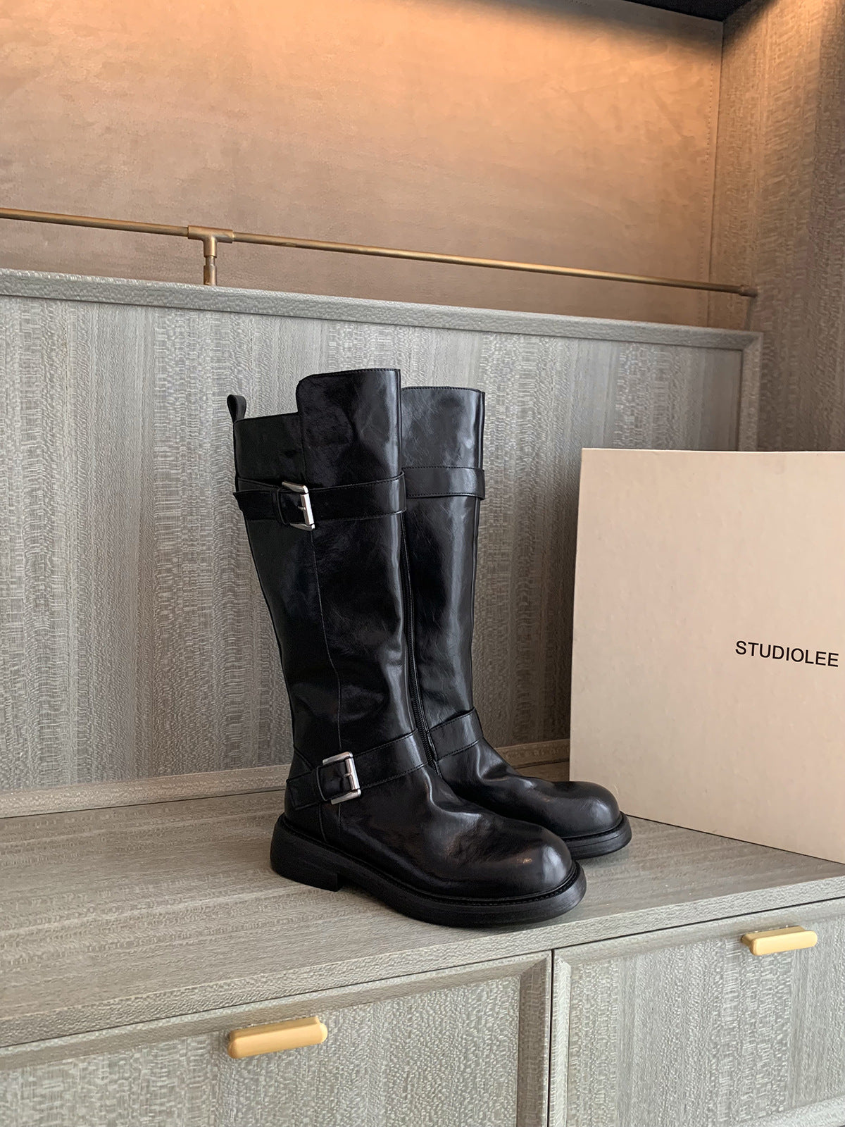 Womens Chunky-soled Equestrian Boots With Double Buckles And A Side Zipper