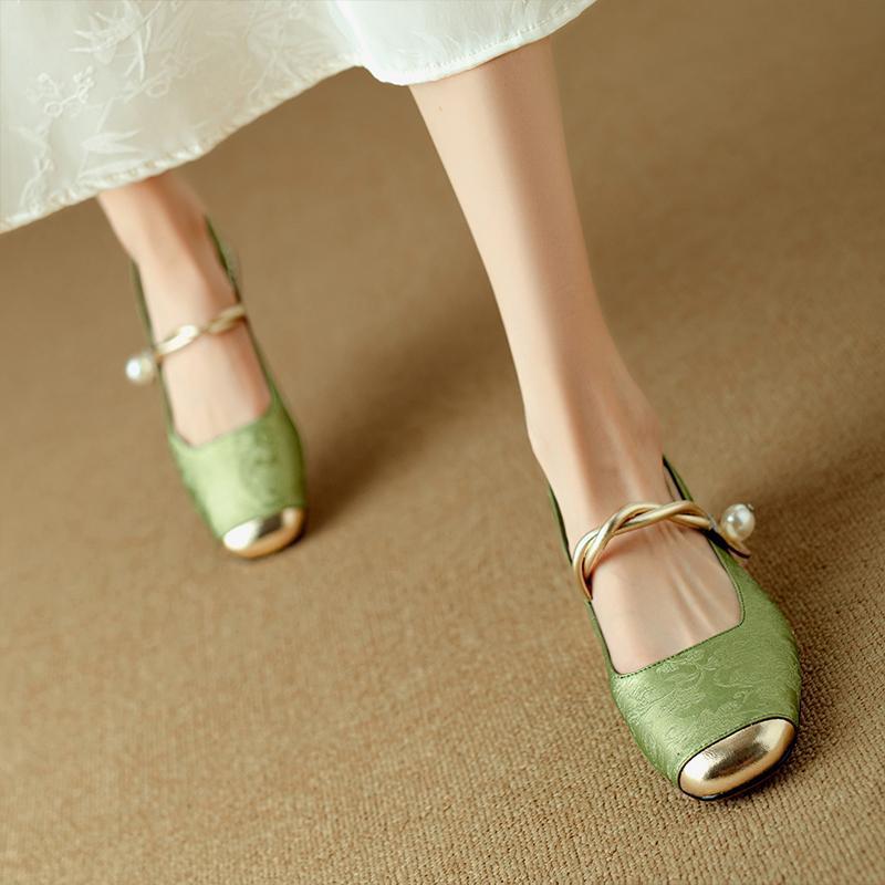 Women's Chinese Style Traditional Cheongsam Square-Toe Sandals