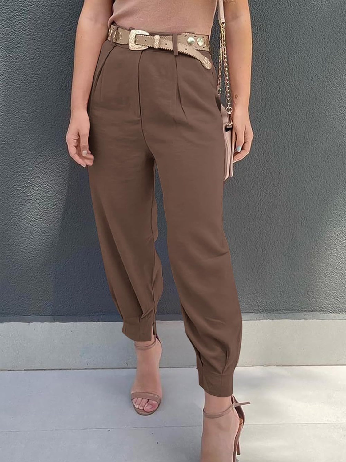 Pantalones cropped de talle alto