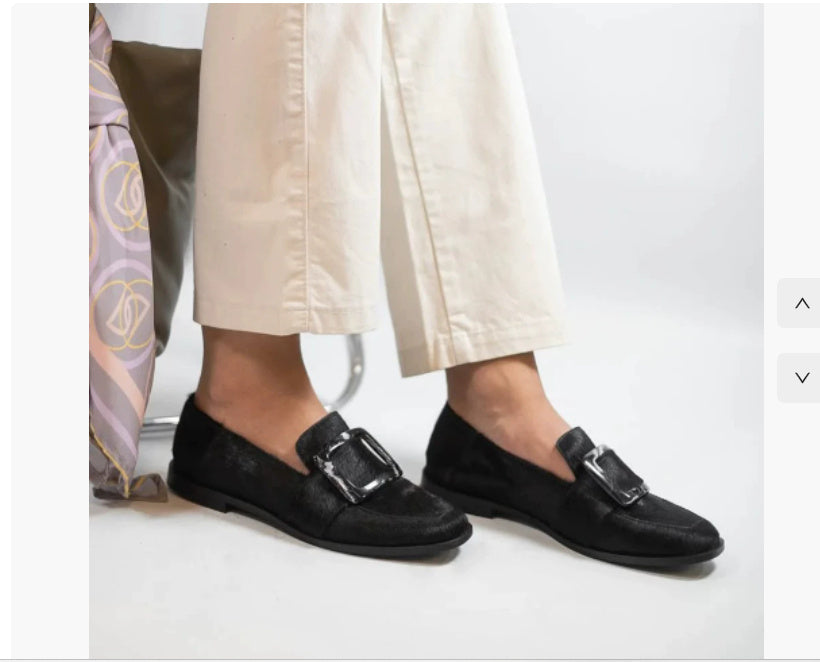 Mocasines Vintage de Botón Cuadrado Escotados — Zapatos Elegantes sin Cordones para Mujer