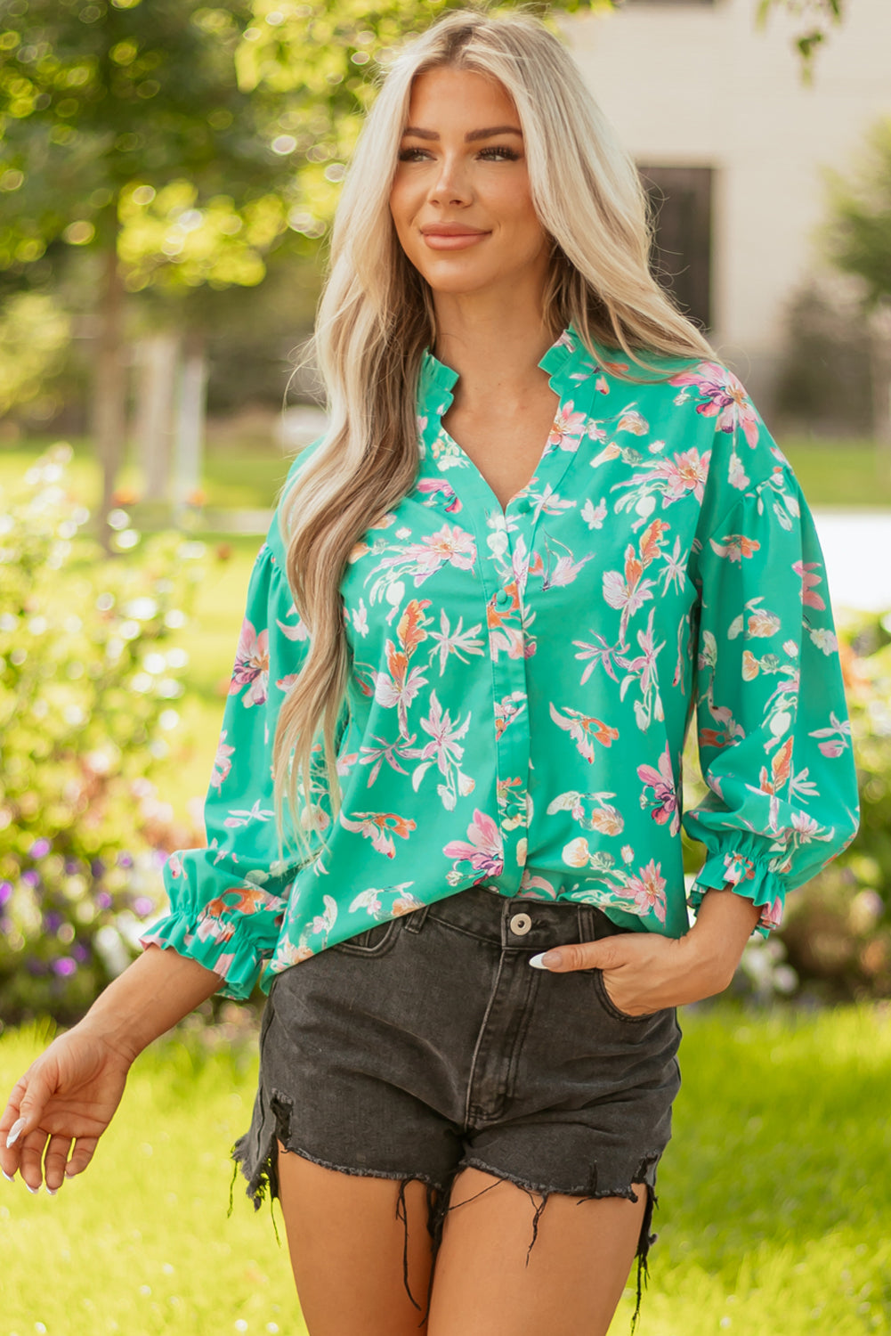 Camisa de manga farol floral verde con botones delanteros