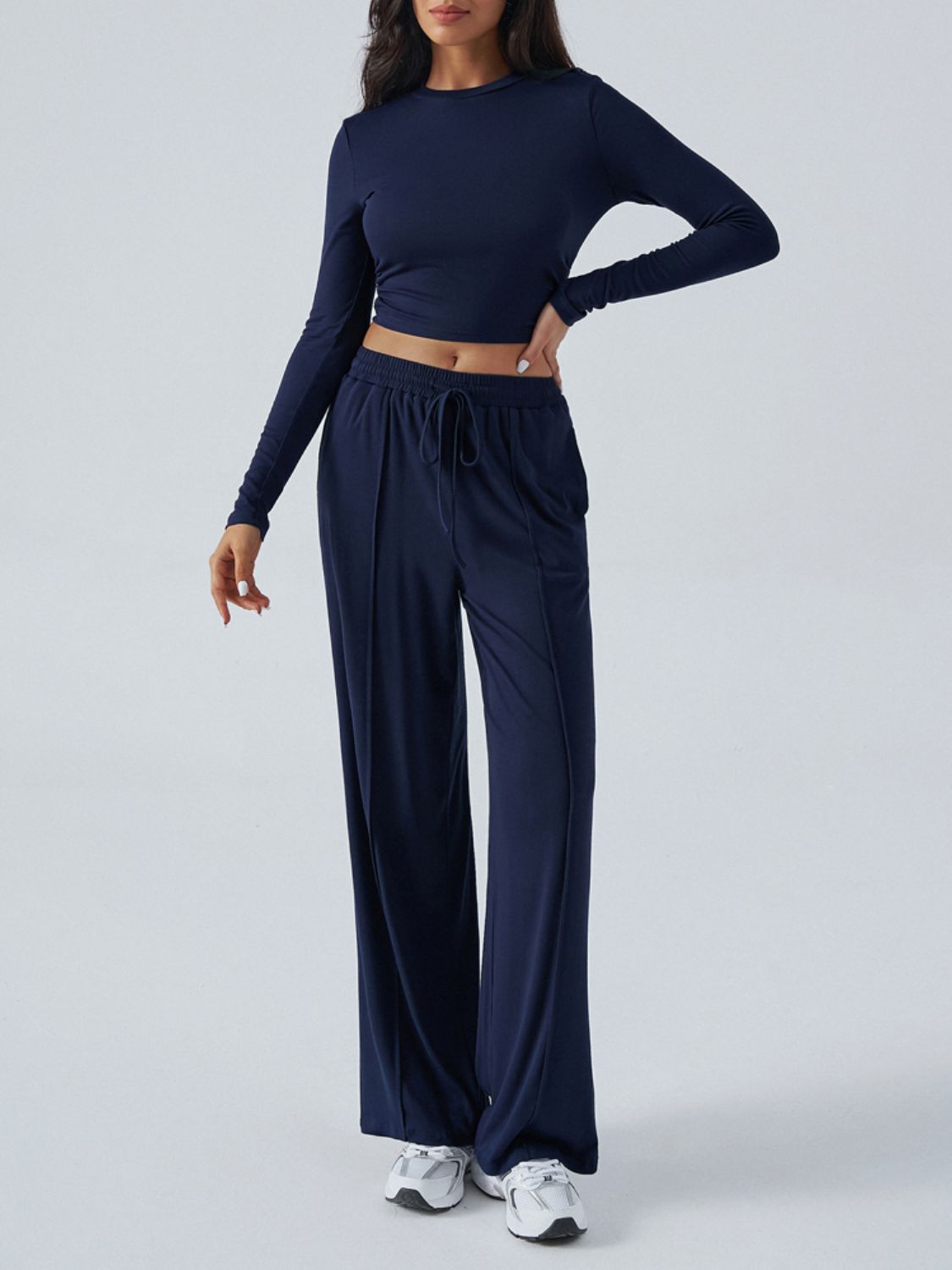 Conjunto de top de manga larga con cuello redondo y pantalones Devine