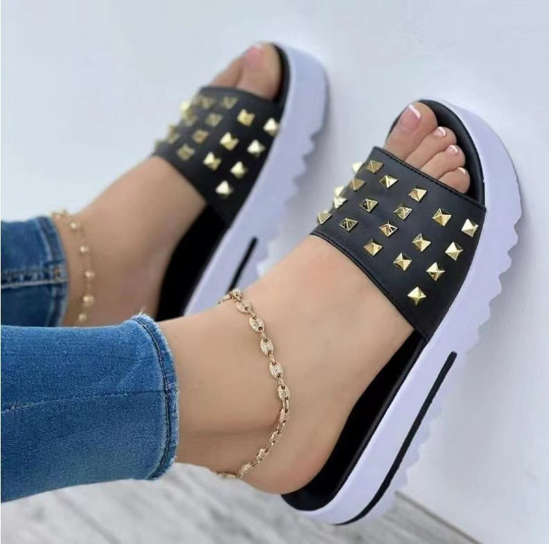 Women's Wedge Rivet Slippers
