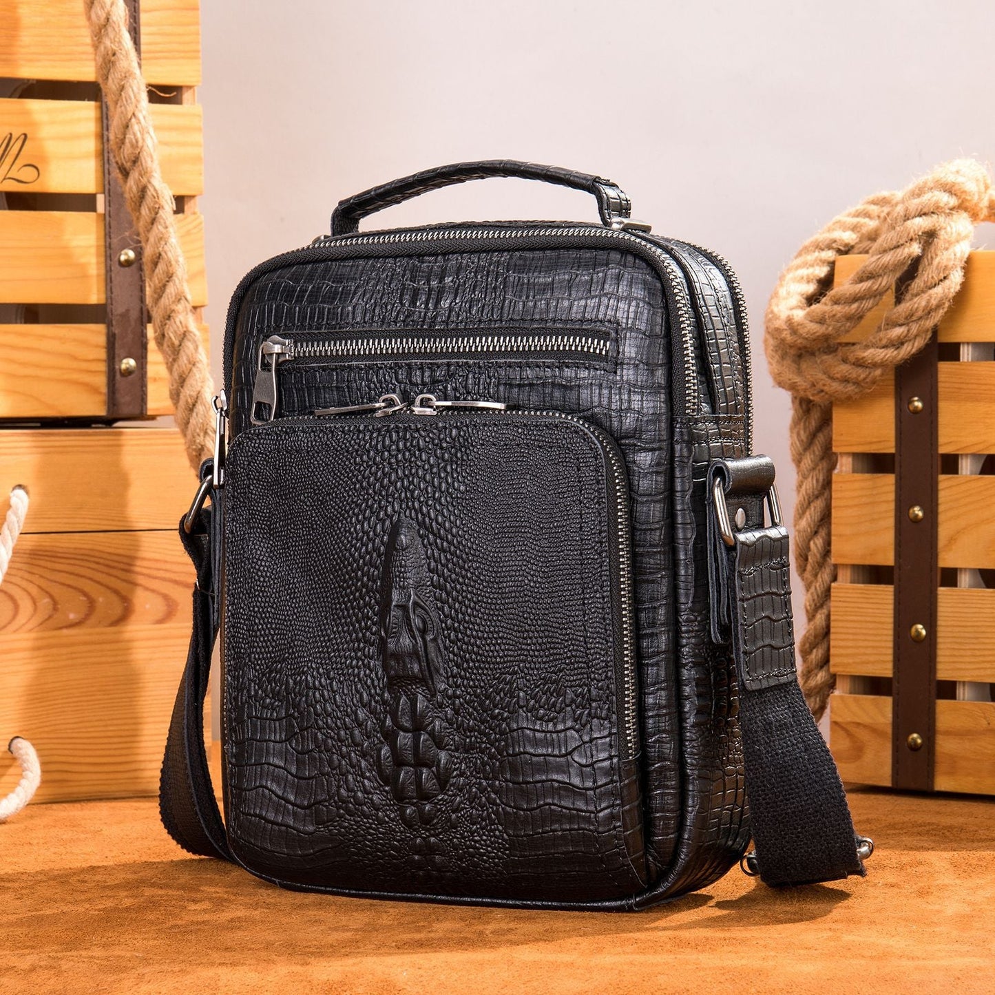 Leather Retro Shoulder Messenger Bag