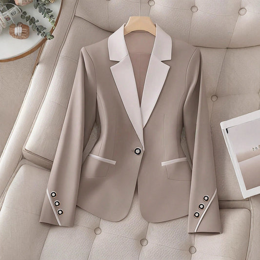 Blazer de mujer en color contrastante – Elegante chaqueta formal con botones