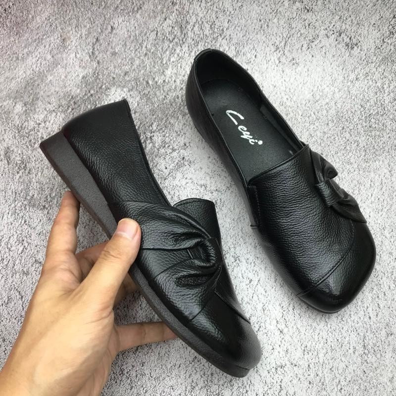 Women's Round-Toe Flat Shoes