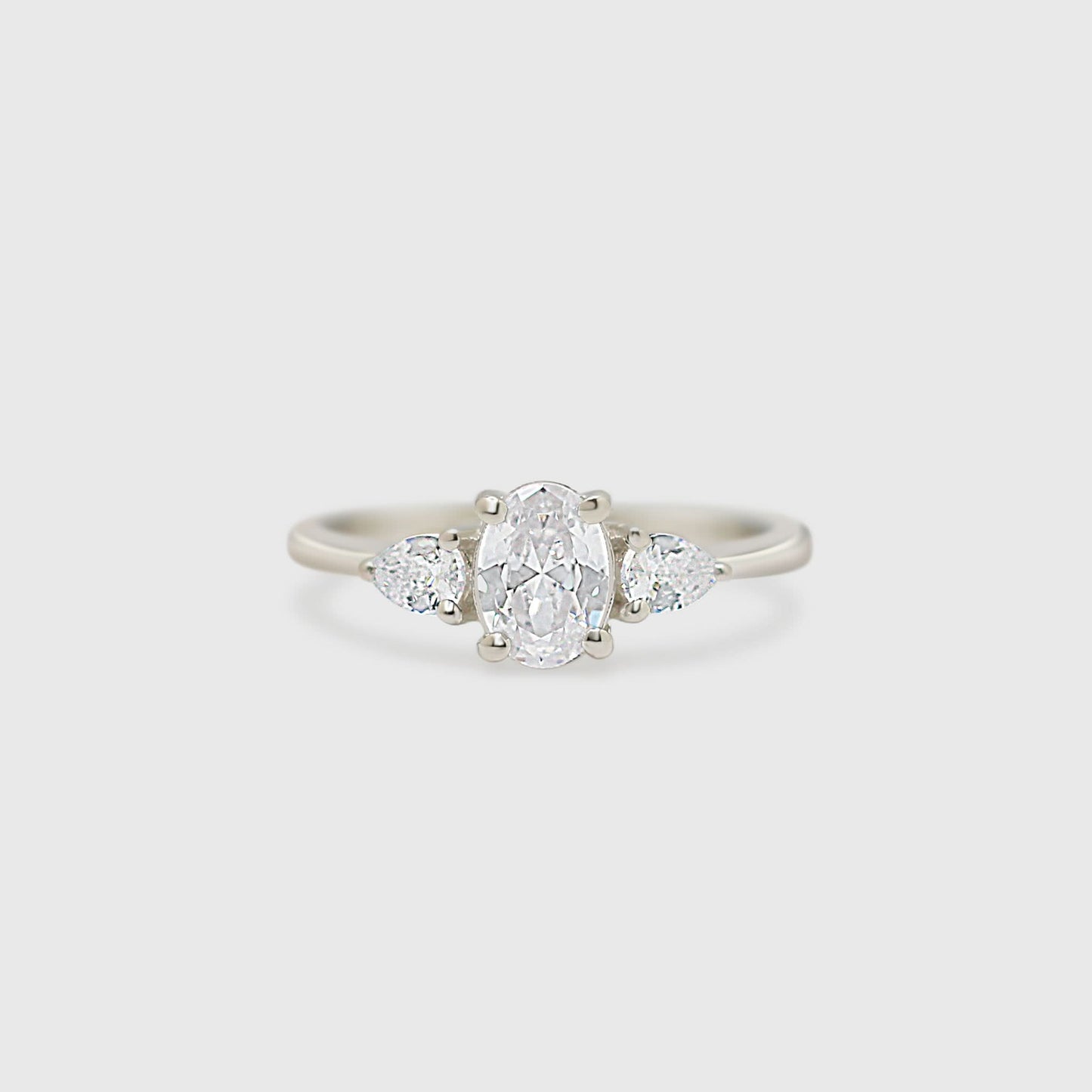 "Amanda" Ring - Diamond Collection