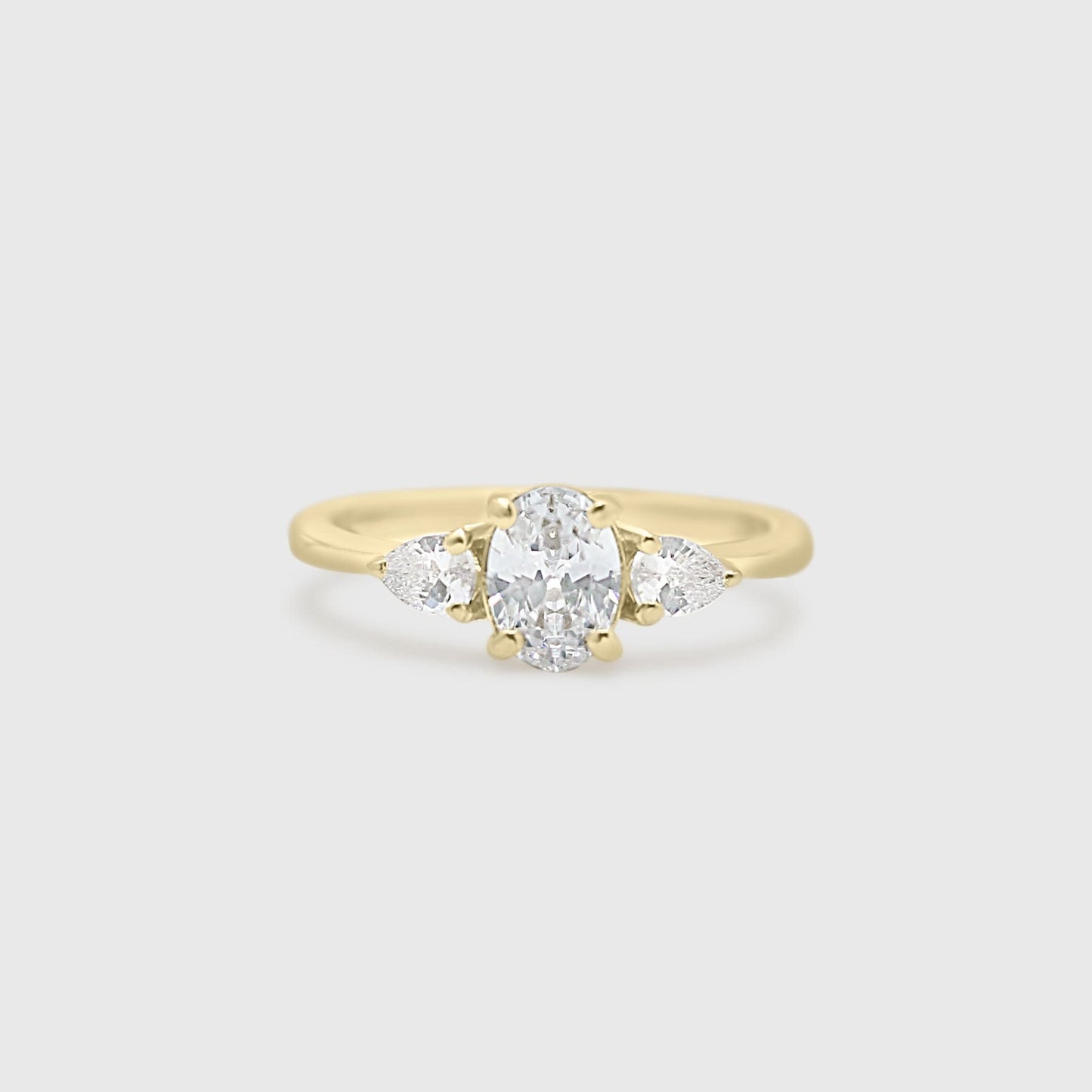 "Amanda" Ring - Diamond Collection