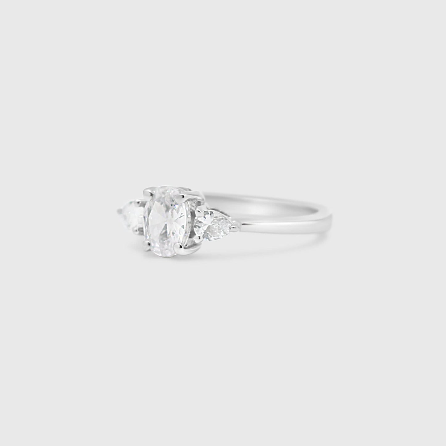 "Amanda" Ring - Diamond Collection