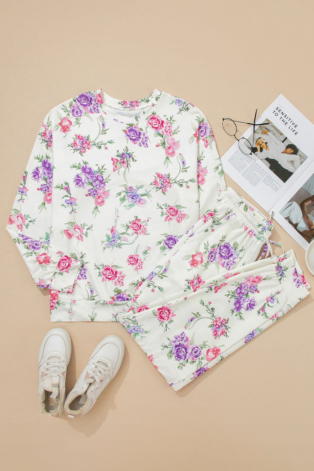 Conjunto de pantalón largo con cordón y sudadera con estampado floral de albaricoque