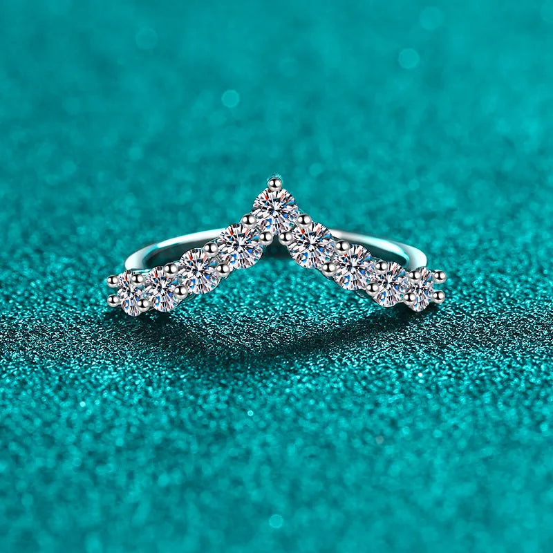925 Sterling Silver Moissanite V Shape Ring
