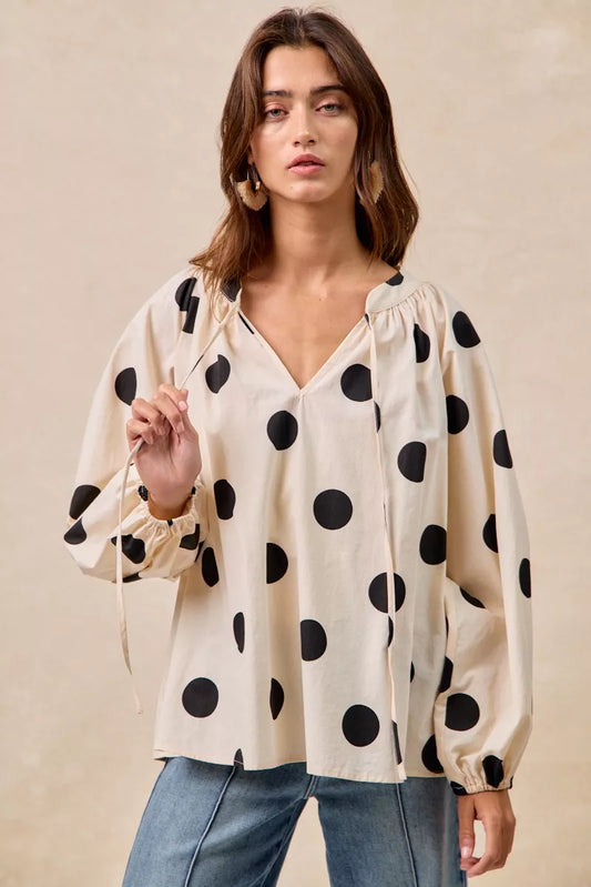 Blusa BiBi de mangas abullonadas exageradas con lunares