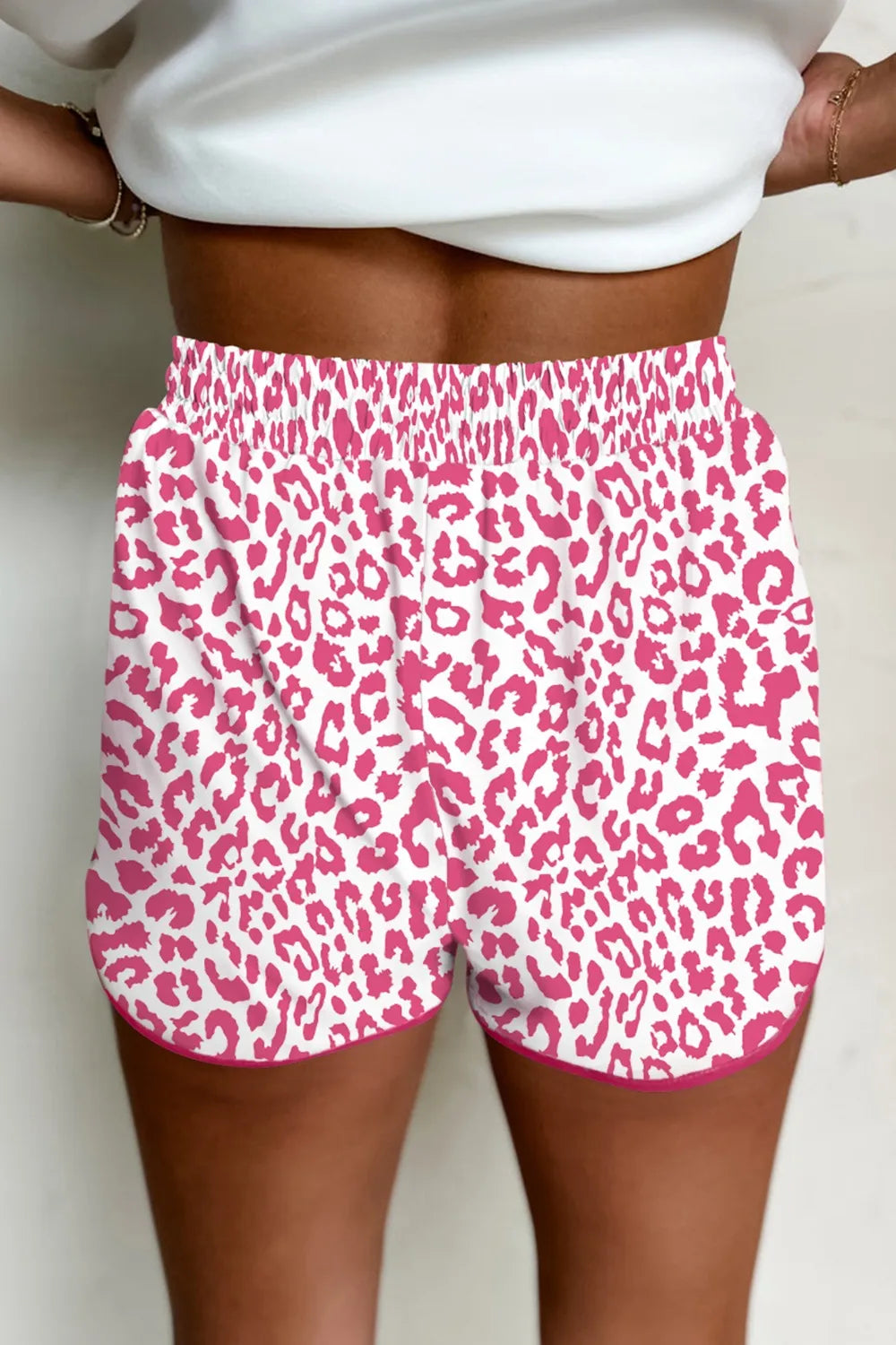 Pantalones Cortos con Cordón Estampado de Leopardo – Ajuste Cómodo y con Estilo Vea la tabla de tallas en “más detalles”