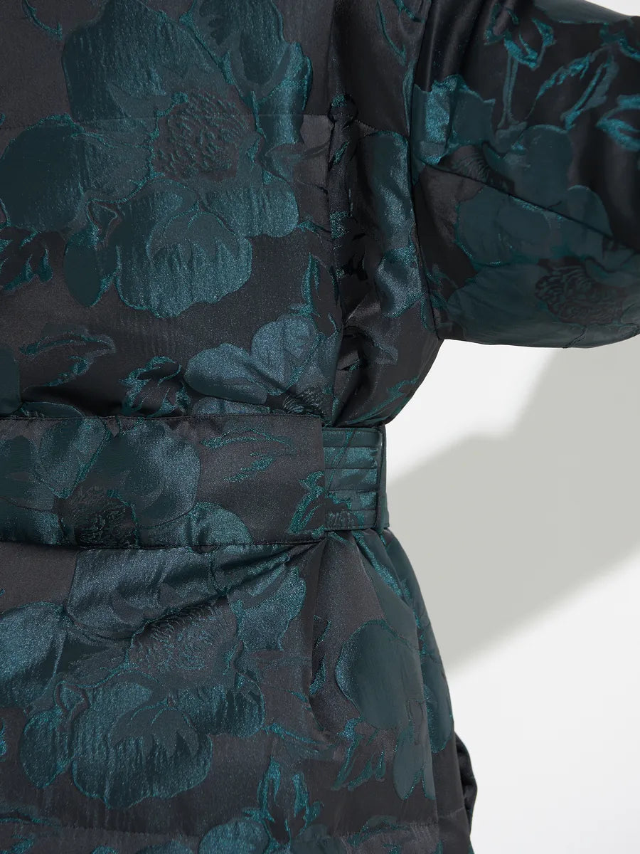 Abrigo de Plumón Jacquard Monocromático en Verde Esmeralda Vintage