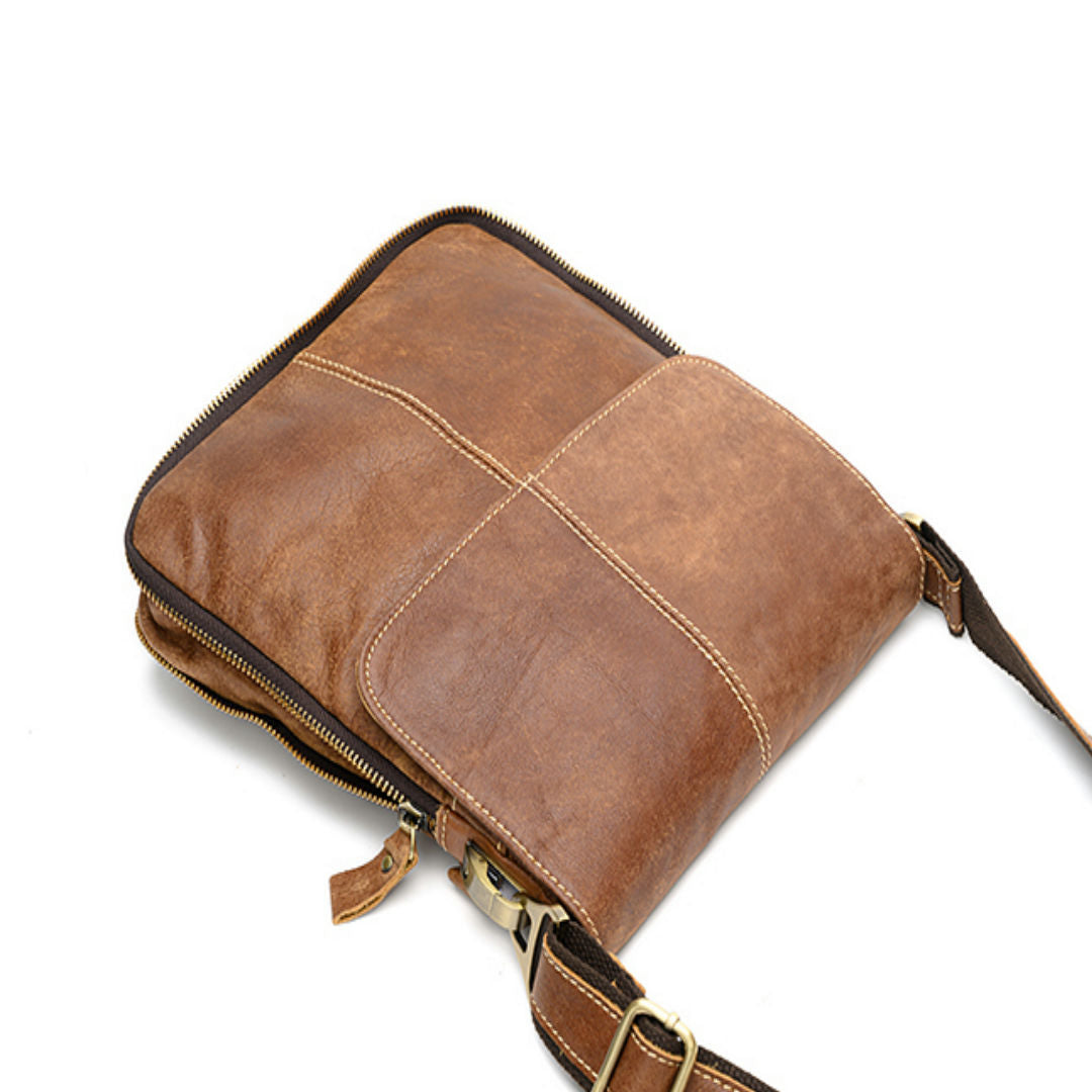 Men's Leather First Layer Cowhide Messenger Bag