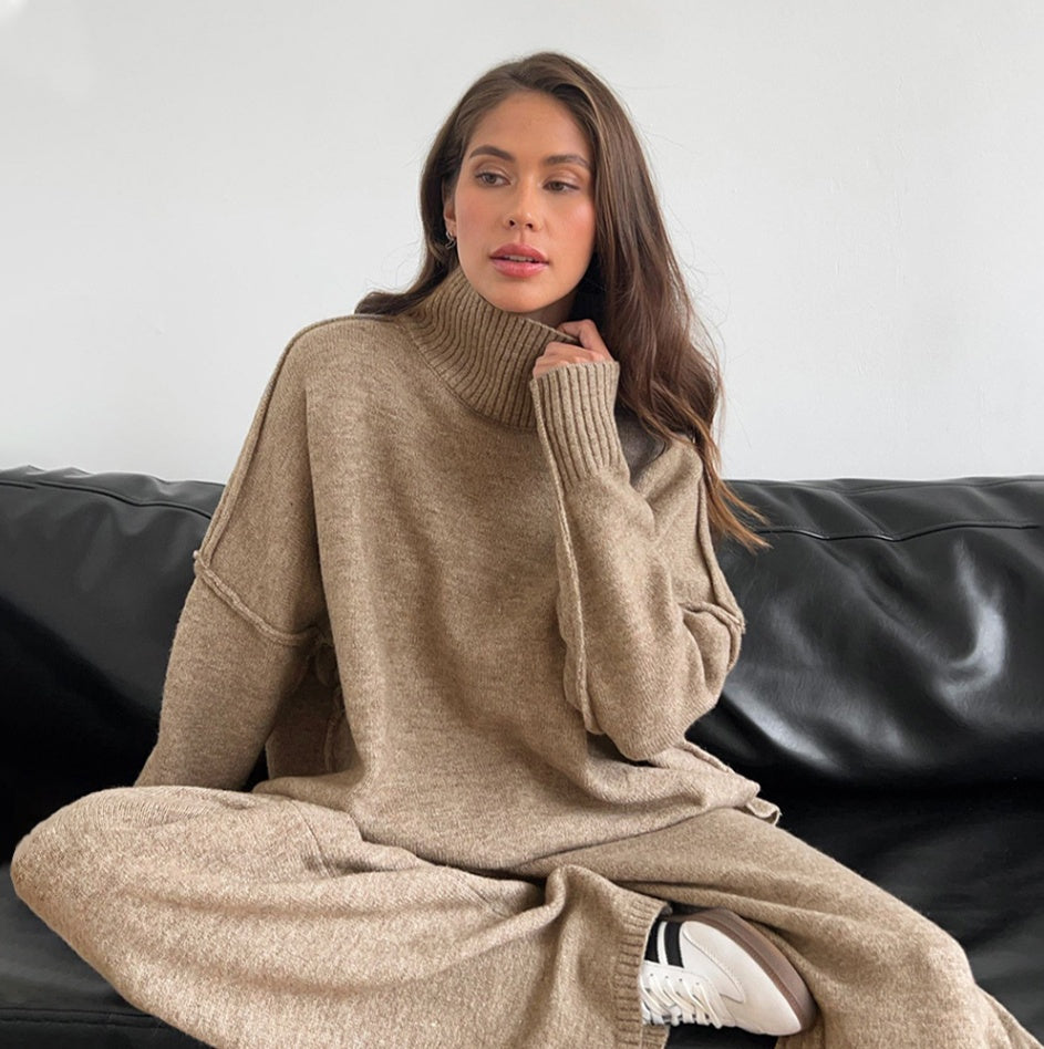 Women's Oversized High-Neck Sweater & Wide-Leg Knit Pants Set