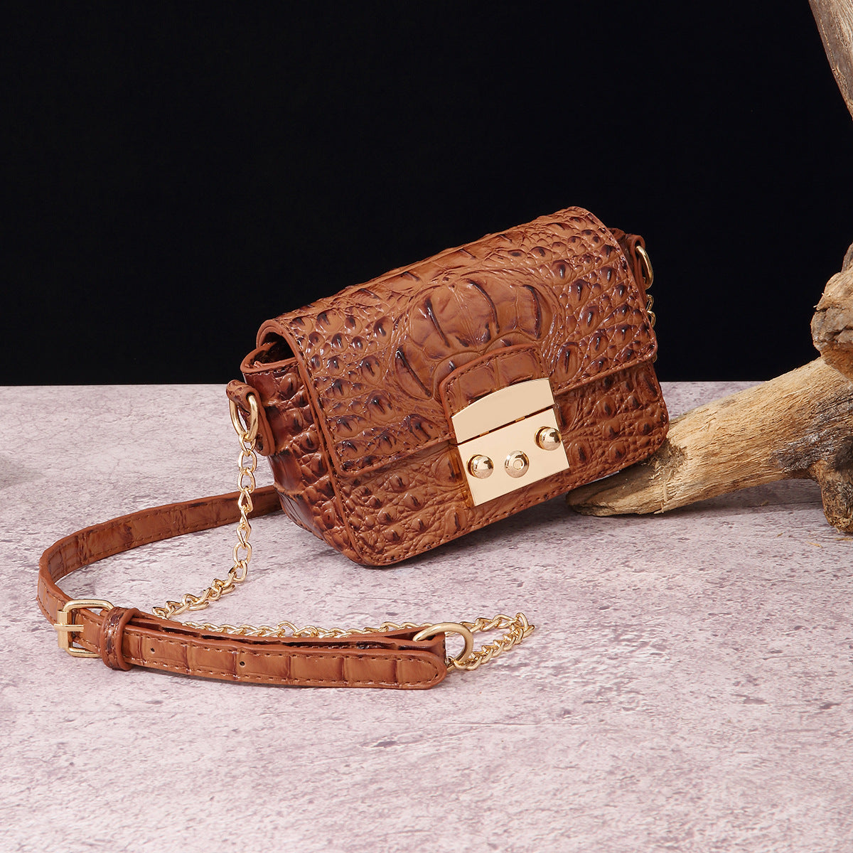 Women's Retro Crocodile-Embossed Crossbody Bag